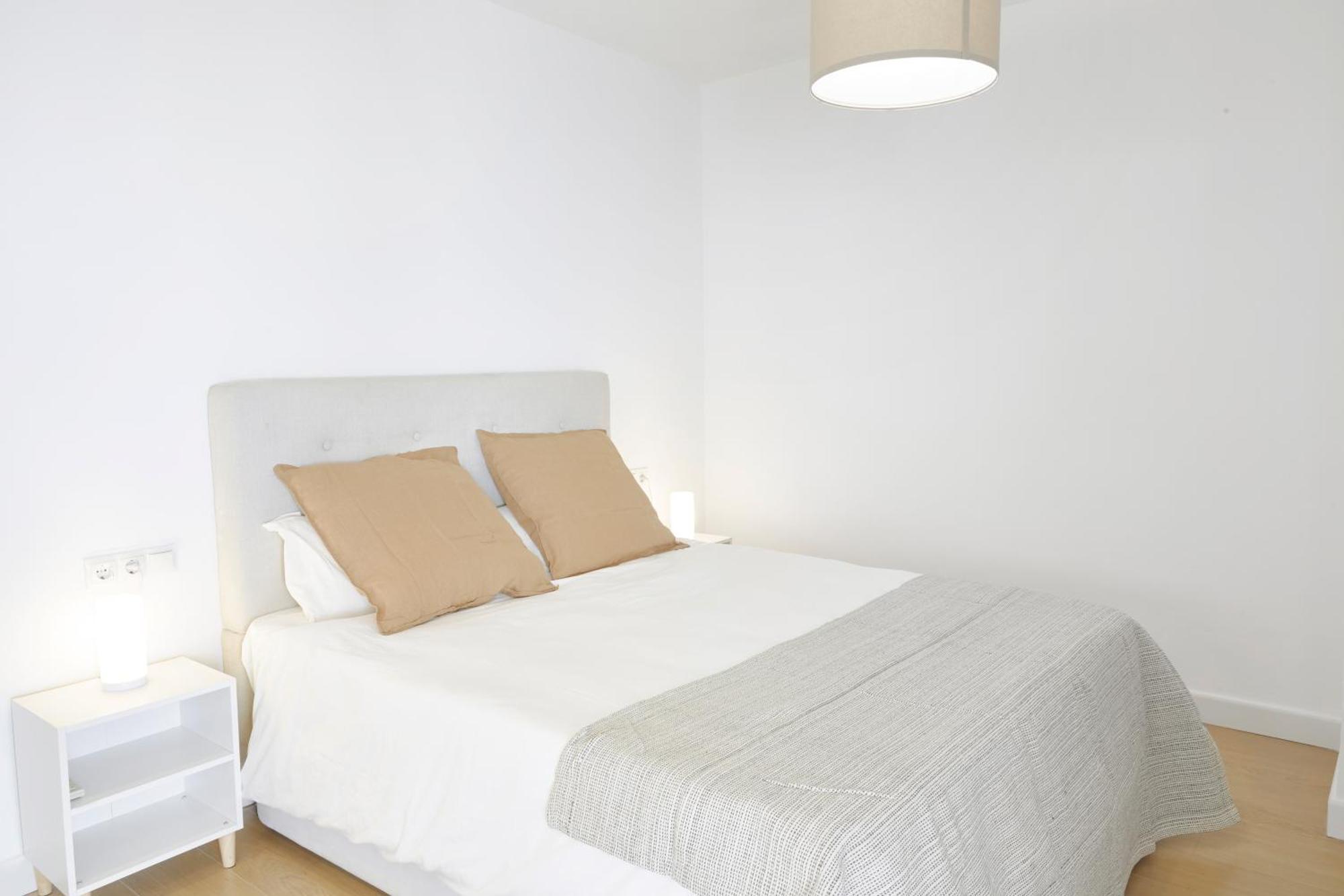 Apartment Center Penthouse With Solarium 2 Minutes From The *